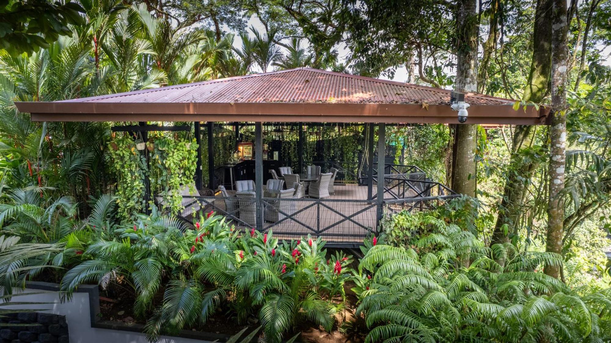 Hotel Boutique Casa Del Rio La Fortuna Exterior photo